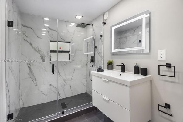 Bathroom, Glass Shower, Interior, Marble Walls, Recessed Lighting