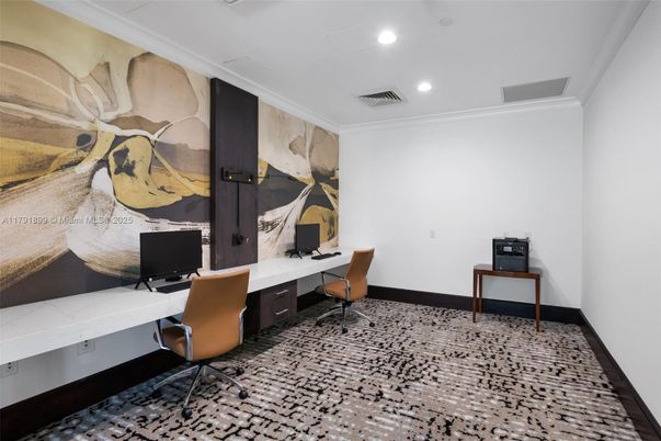 Home Office, Interior, Recessed Lighting