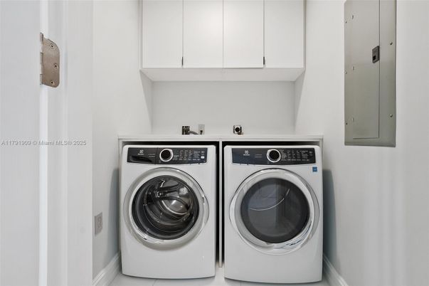 Interior, Washer