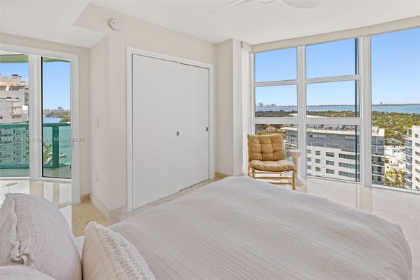 Bedroom, Interior, Water