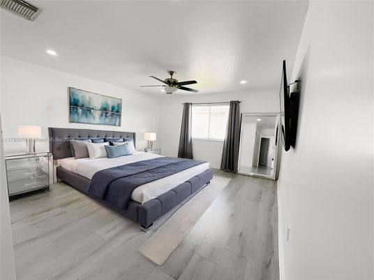 Bedroom, Interior, Recessed Lighting, Wood Texture Flooring