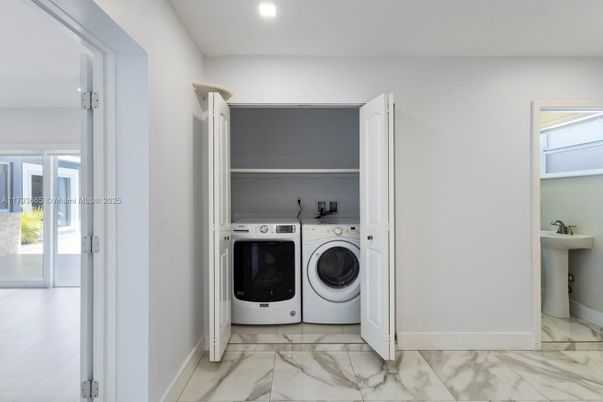 Interior, Marble, Recessed Lighting, Utility Closets, Washer