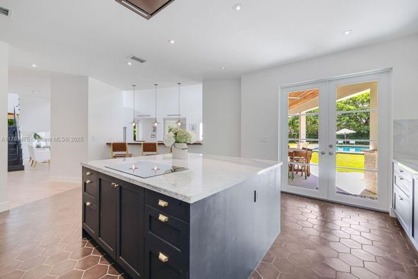 Interior, Kitchen, Pendant Lights, Recessed Lighting