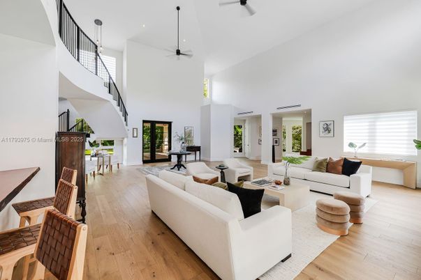 Interior, Living room, Pendant Lights, Recessed Lighting, Wood Texture Flooring