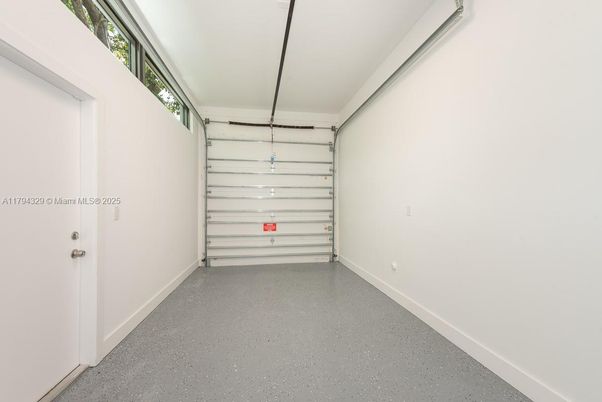 Garage, Interior