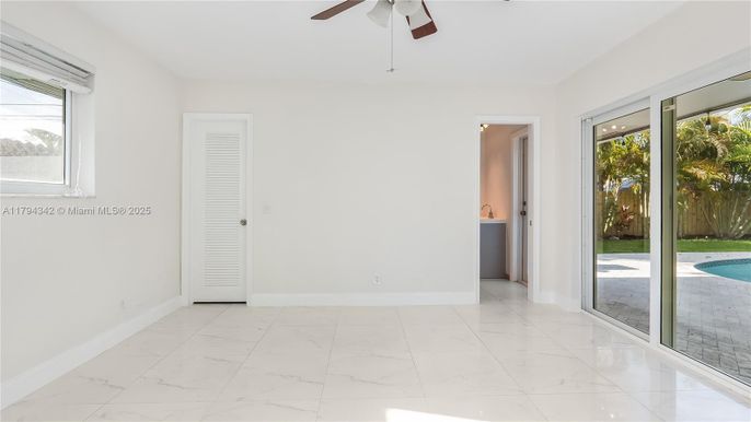 Empty room, Interior, Marble