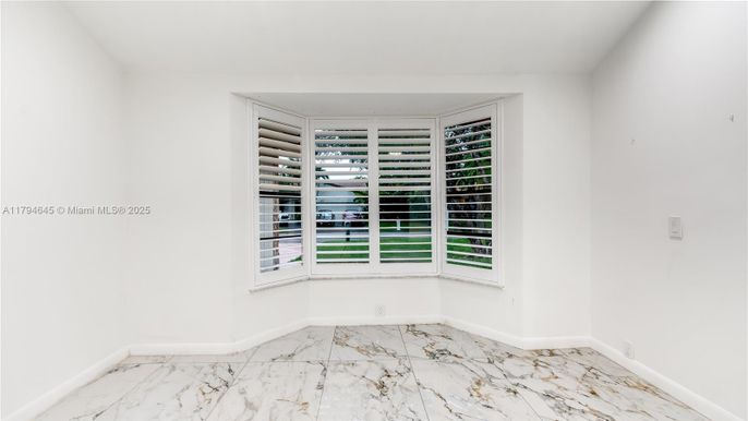 Empty room, Interior, Marble