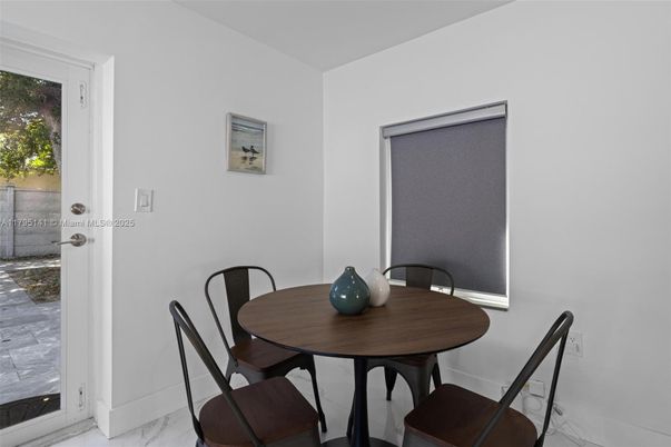 Dining room, Interior, Marble