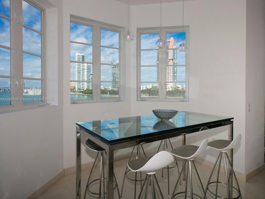 Dining room, Interior, Pendant Lights, Water