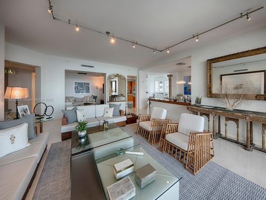 Dining room, Interior, Kitchen, Living room