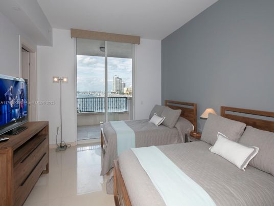 Bedroom, Interior, Water