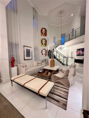 Interior, Living room, Pendant Lights, Recessed Lighting