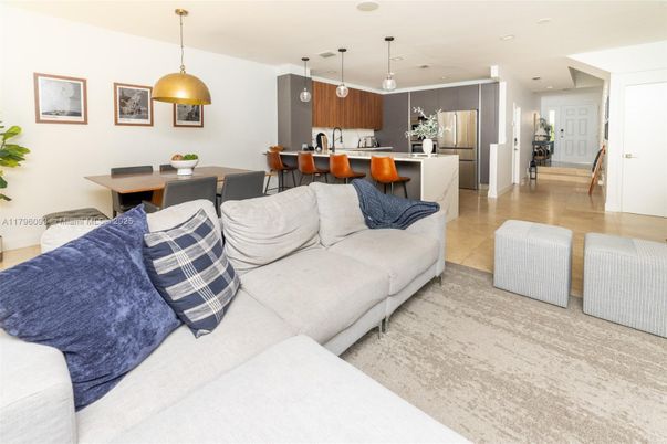 Dining room, Interior, Kitchen, Living room, Pendant Lights, Stainless Steel Appliances