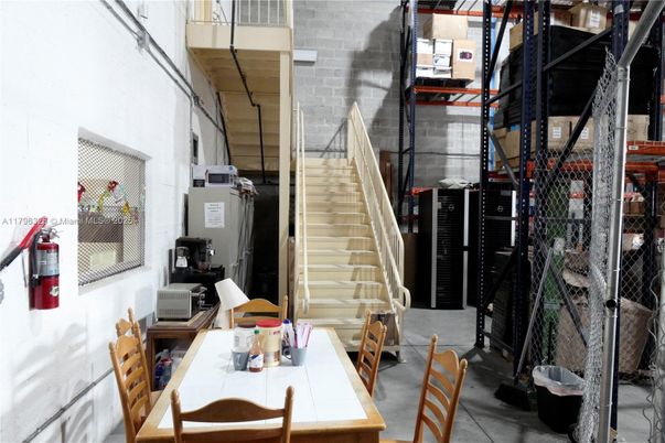 Dining room, Interior