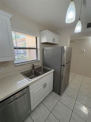 Interior, Kitchen, Pendant Lights