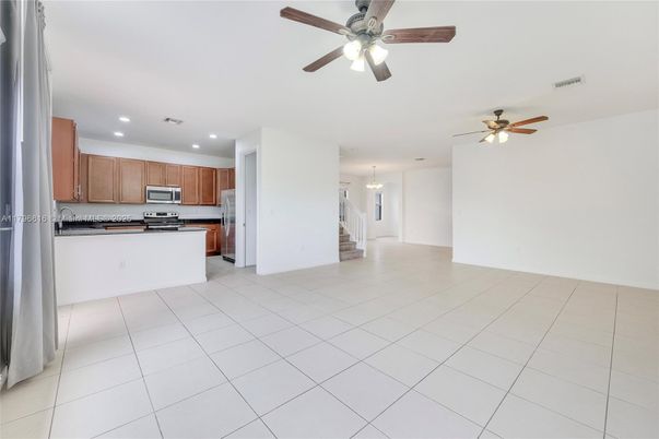 Empty room, Interior, Kitchen, Recessed Lighting, Stainless Steel Appliances