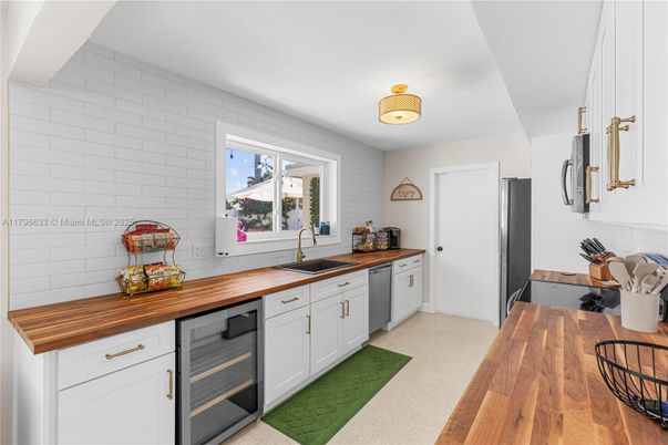 Interior, Kitchen, Stone Walls
