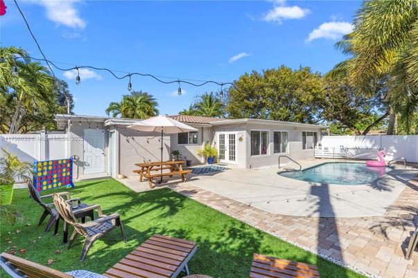 Backyard, Exterior, Pool