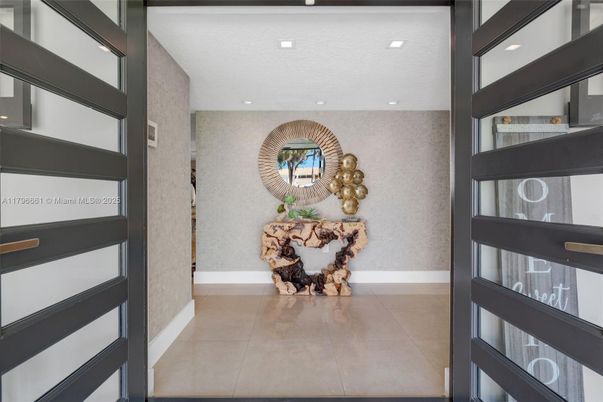 Interior, Recessed Lighting