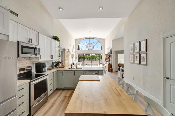 Interior, Kitchen, Recessed Lighting, Wood Texture Flooring
