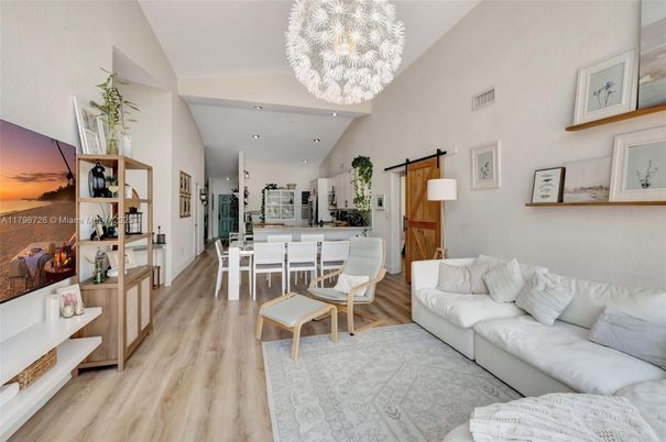 Chandelier, Dining room, Interior, Kitchen, Living room, Recessed Lighting, Wood Texture Flooring
