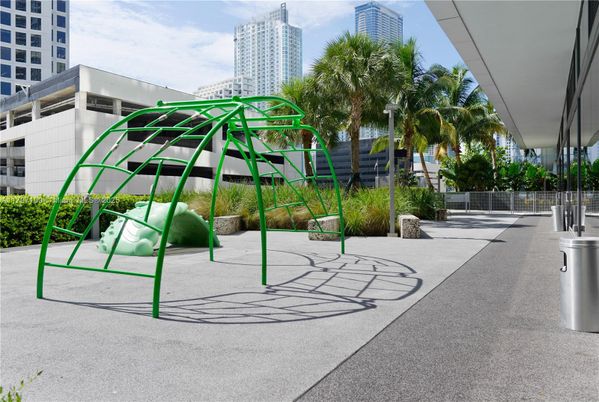 Exterior, Playground