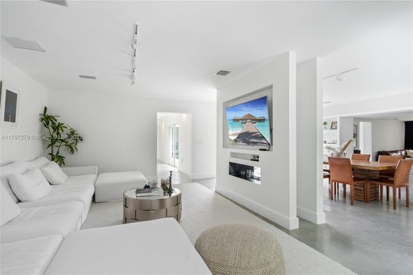 Dining room, Fireplace, Interior, Living room