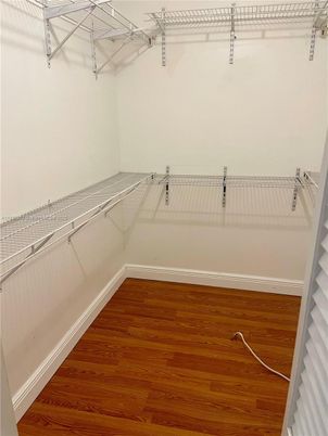 Interior, Walk-in Closets, Wood Texture Flooring