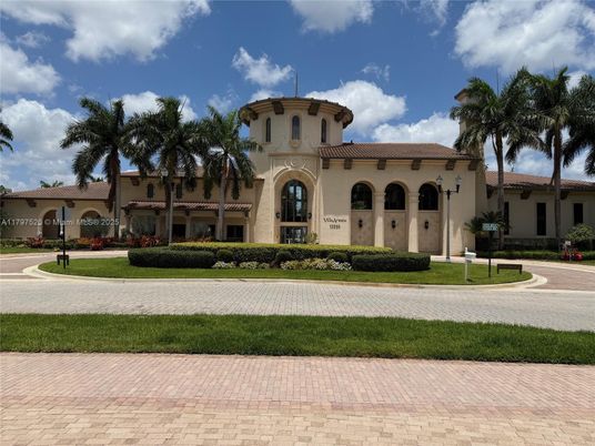 Backyard, Exterior, Facade, Mediterranean