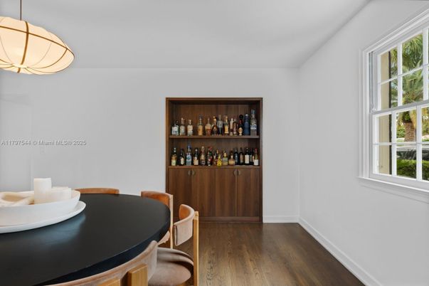 Dining room, Interior, Wood Texture Flooring