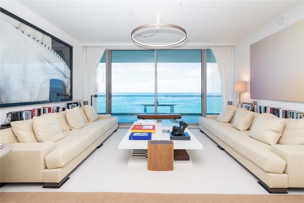 Interior, Living room, Water