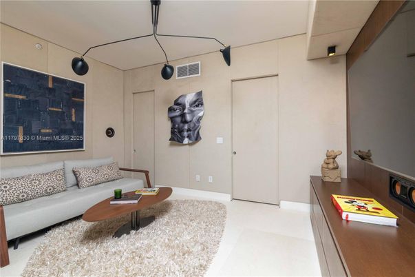 Interior, Living room, Pendant Lights