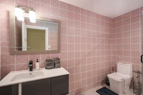 Bathroom, Interior