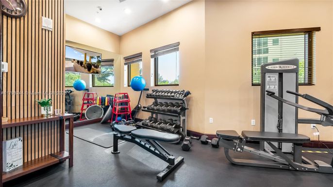 Fitness Equipment, Interior, Recessed Lighting