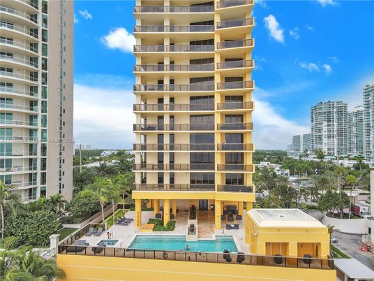 Exterior, Facade, Condo Building