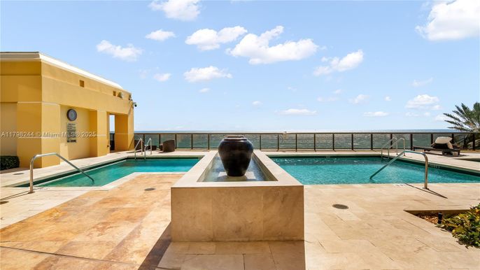 Exterior, Pool, Water