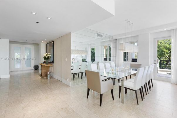 Chandelier, Dining room, Interior, Pendant Lights, Recessed Lighting