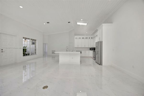 Interior, Kitchen, Marble, Recessed Lighting