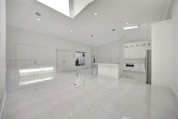 Empty room, Interior, Kitchen, Marble, Recessed Lighting