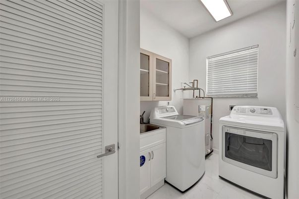 Interior, Utility Closets, Washer