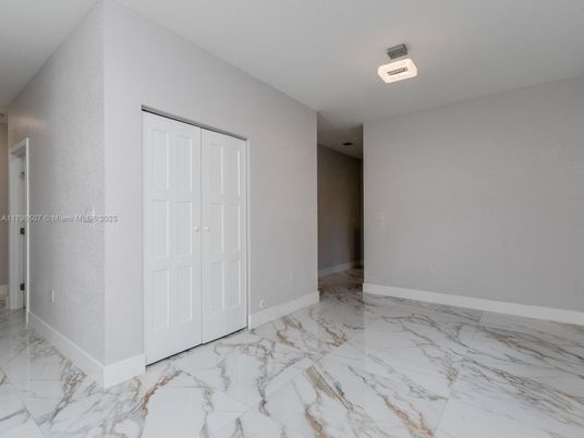 Empty room, Interior, Marble