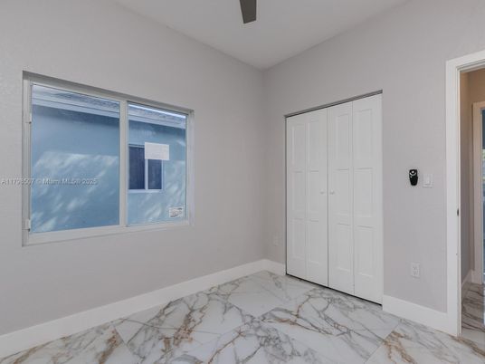 Empty room, Interior, Marble