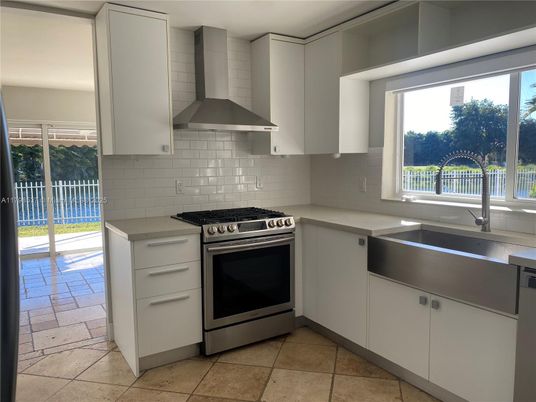 Interior, Kitchen, Stainless Steel Appliances