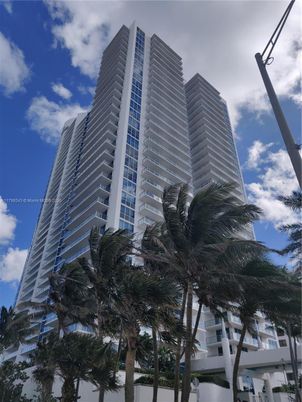 Exterior, Facade, Condo Building