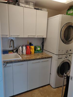 Interior, Washer