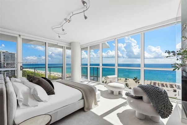 Bedroom, Interior, Water