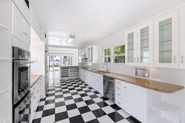 Interior, Kitchen
