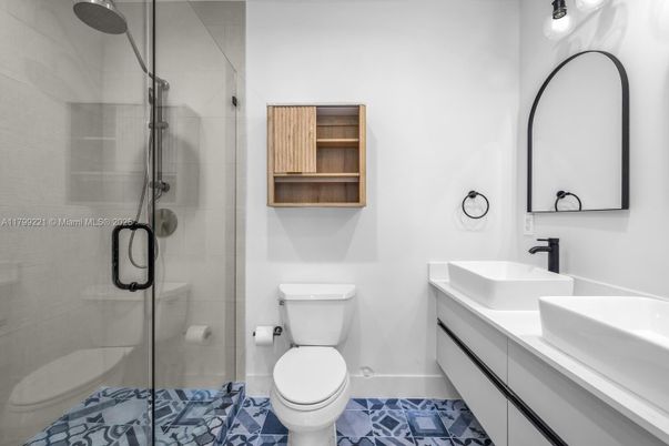 Bathroom, Glass Shower, Interior