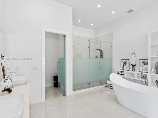 Bathroom, Free Standing Baths, Glass Shower, Interior, Recessed Lighting