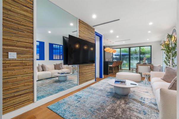Dining room, Interior, Living room, Pendant Lights, Recessed Lighting, Wood Texture Flooring